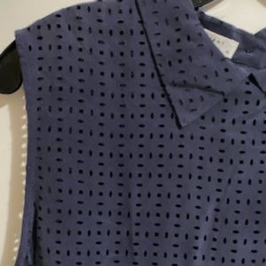 Equiptment Silk Perforated Navy Sleeveless Top Size M